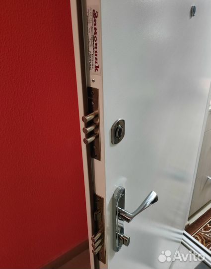 Вскрытие замков, установка, замена замков