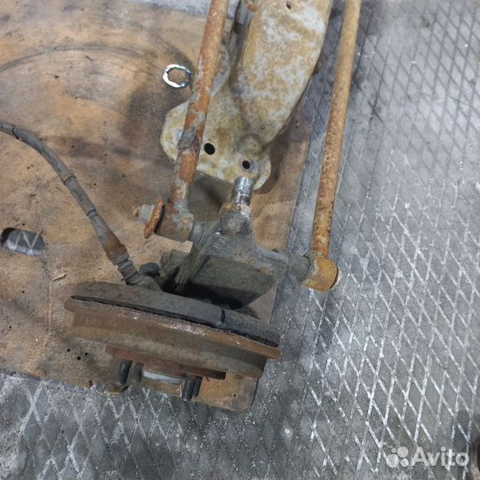 Балка mazda familia