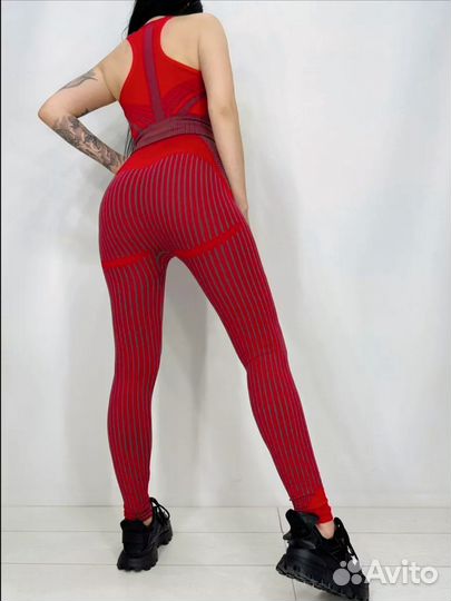 Костюм для фитнеса и йоги 46-48