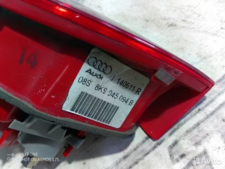 Фонарь в крышку багажника задний правый Audi A4