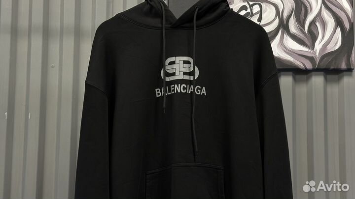 Худи balenciaga