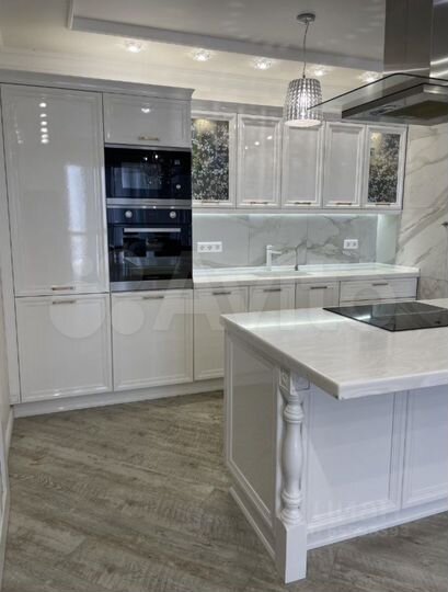 3-к. квартира, 85,6 м², 16/16 эт.