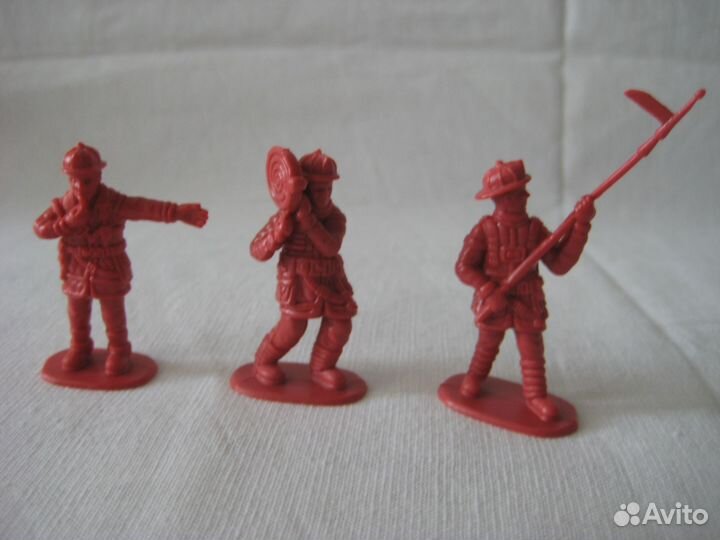 Солдатики - Фигурки «Пожарные»