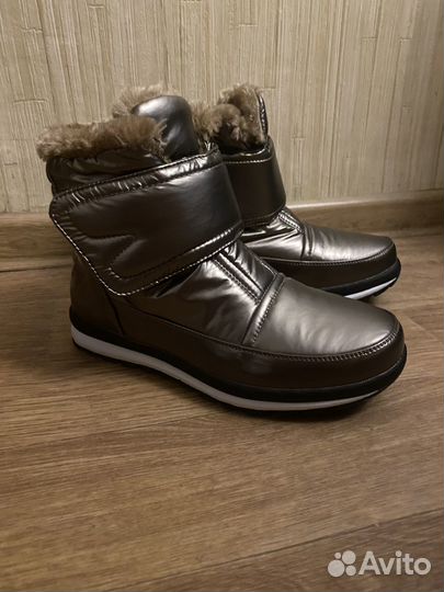 Дутики женские