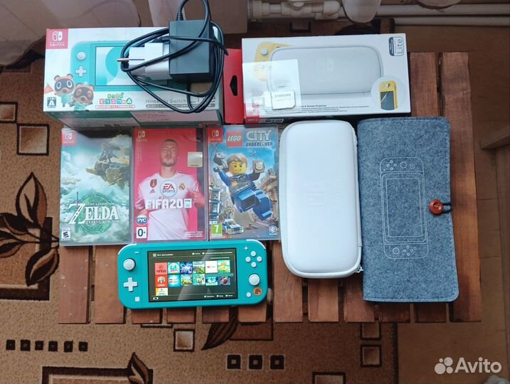 Nintendo switch lite в отличном состоянии