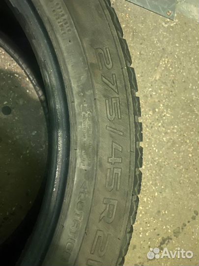 Nokian Tyres WR SUV 4 315/40 R21 W