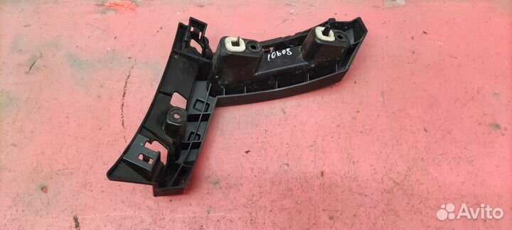 Кронштейн заднего бампера левый Geely Tugella