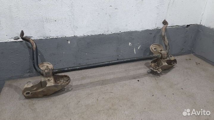 Стабилизатор передний Volkswagen Passat B5