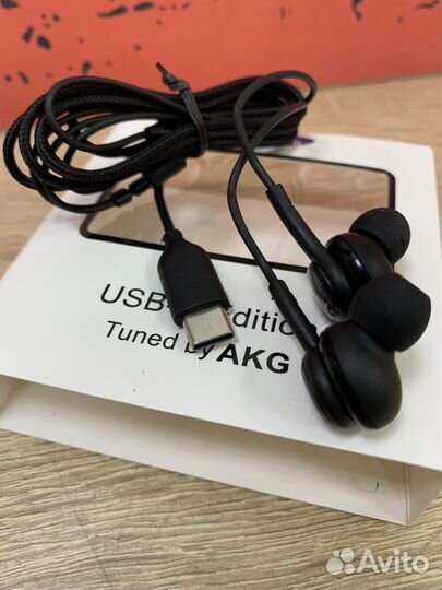 Новые наушники Type-C Black AKG