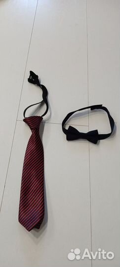 Мужской галстук бордовый