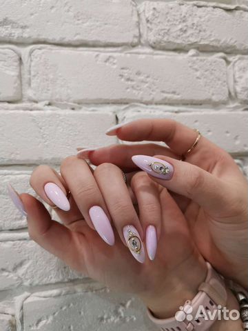 Маникюр педикюр