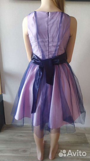 Нарядное платье