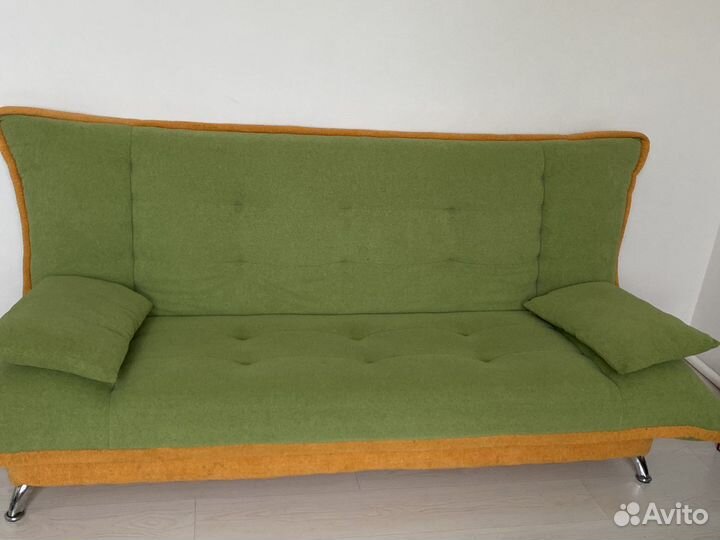 Диван и кресло