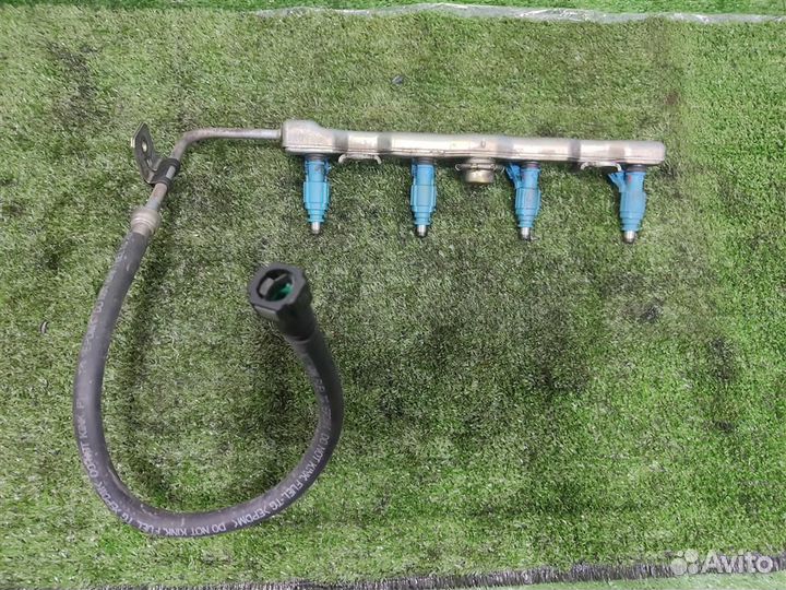 Форсунки комплект (4 шт) Toyota Corolla Verso R1