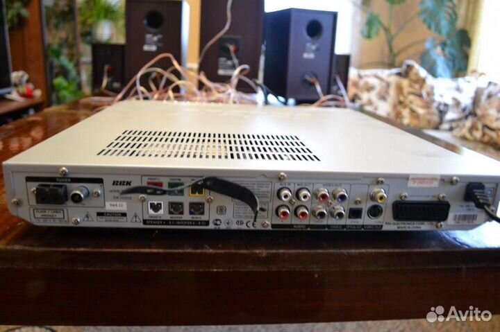 Домашний DVD - театр BBK DK1440SI