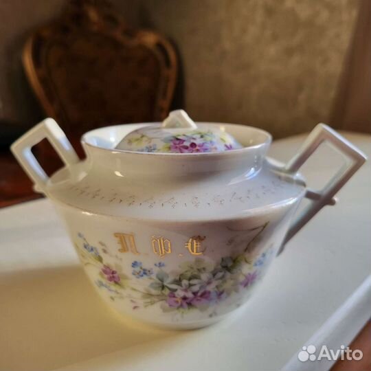 Сахарница фабрики Т-ва М.С. Кузнецова