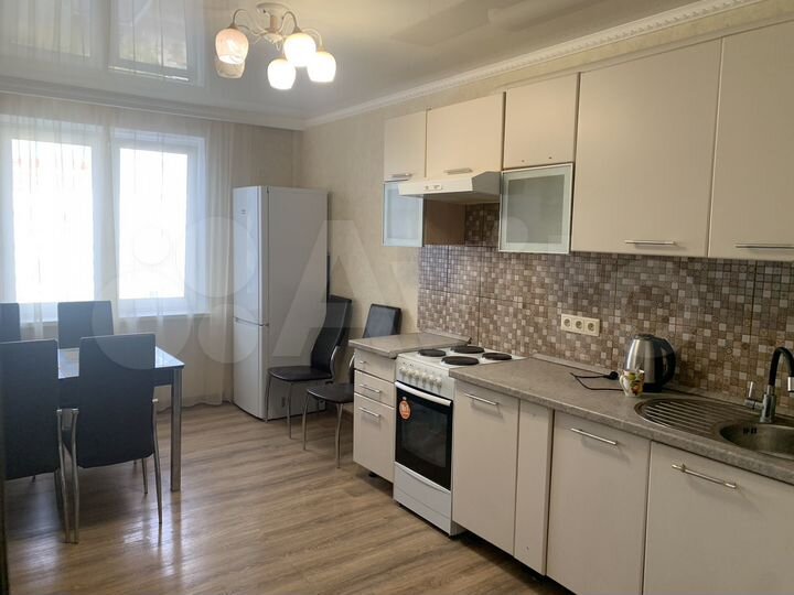 2-к. квартира, 78 м², 10/14 эт.