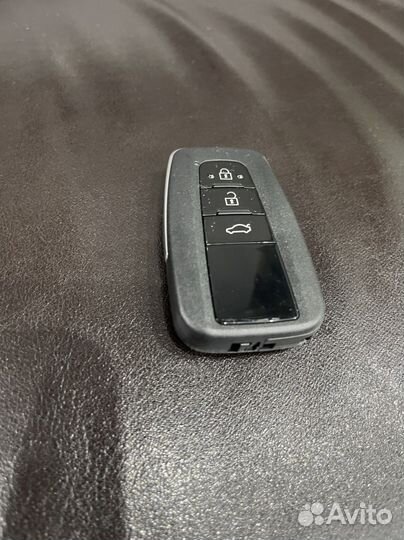 Ключ Toyota Camry V70 (Тойота Камри ) 14fcc