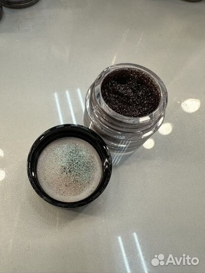 Пигмент для век Inglot 22,85,35