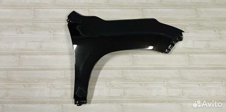 Lexus LX450D Переднее правое крыло без дефектов че