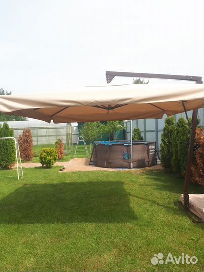 Зонт на боковой опоре 4х182