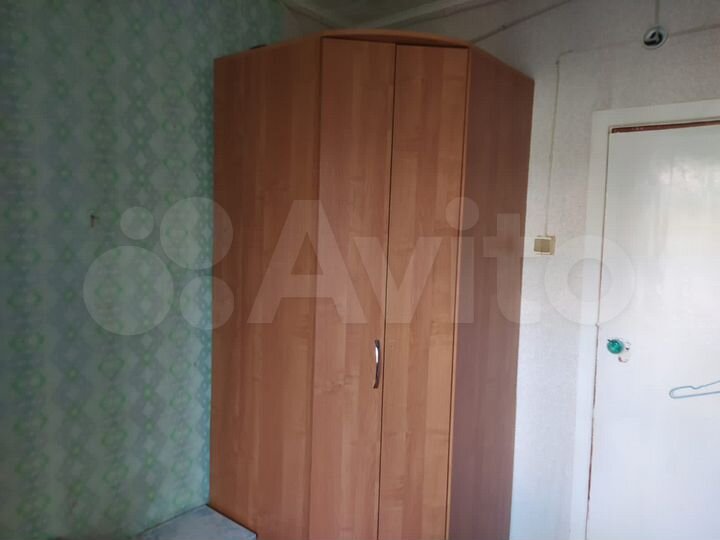 Комната 10 м² в 3-к., 2/2 эт.