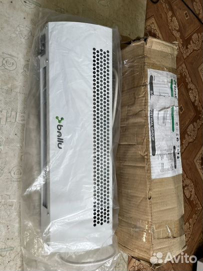 Тепловая завеса Ballu BHC-3.000SB