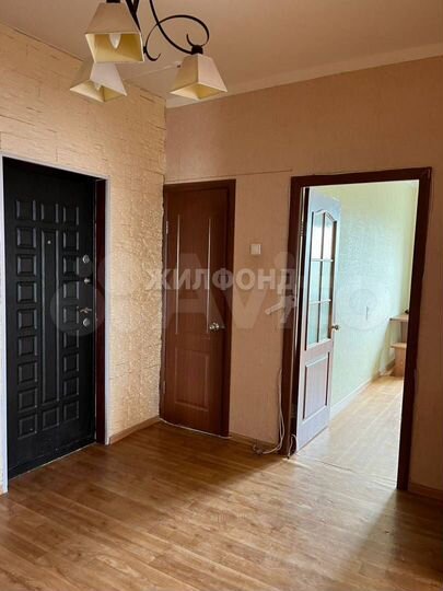 2-к. квартира, 69 м², 8/12 эт.