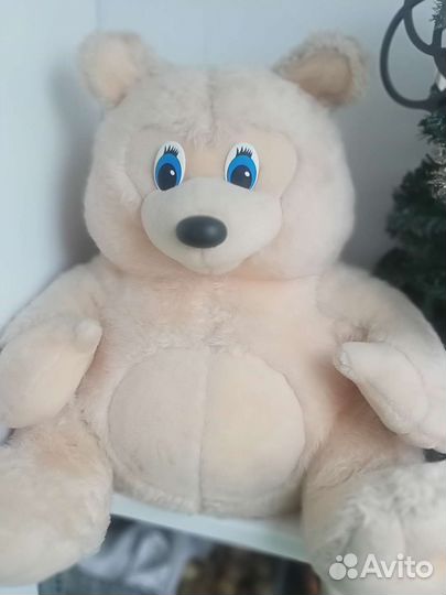 Плюшевый медведь