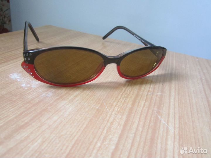 Очки солнцезащитные женские