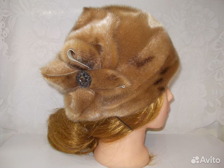 Шапка женская меховая