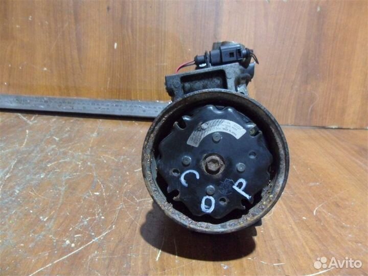 Компрессор кондиционера 4472208413 Audi A4 B6
