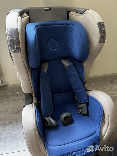Детское автокресло