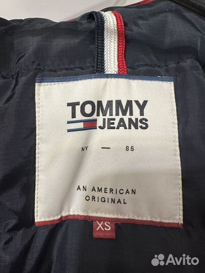 Парка tommy hilfiger