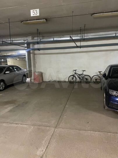 Машиноместо, 20 м²
