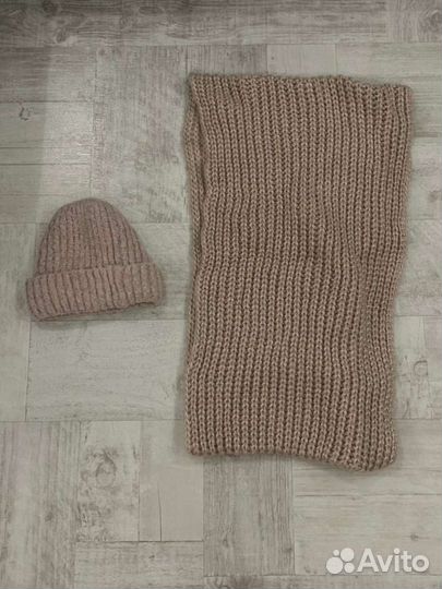 Шапка и шарф