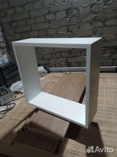 Полки настенные