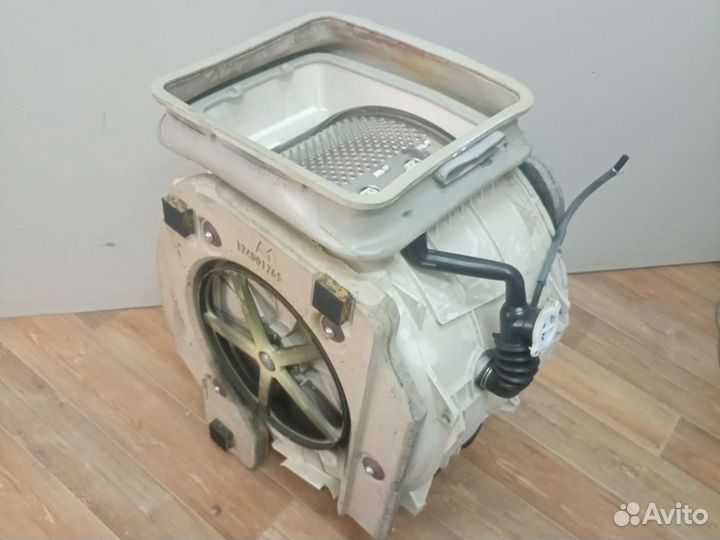 Бак сма Hotpoint-Arisron