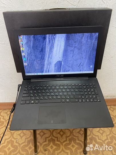 Ноутбук Asus x553m