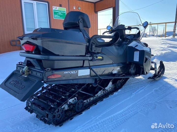BRP SKI-DOO expedition SE 1200