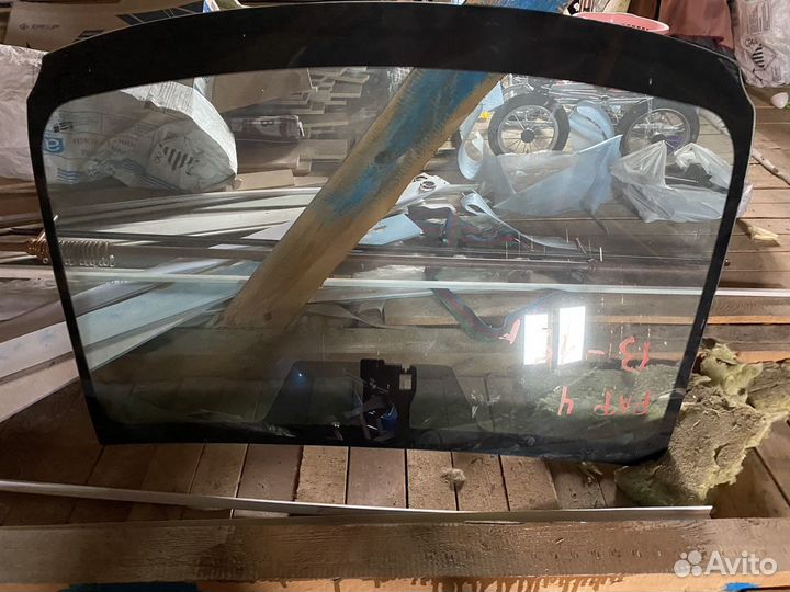 Стекло лобовое на тайоту раф 4