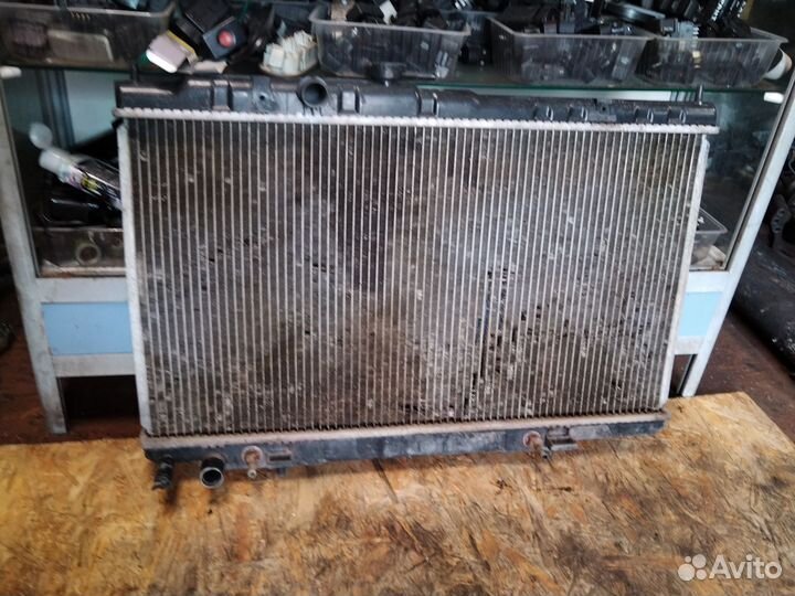 Радиатор охлаждения Nissan Almera n16 classic