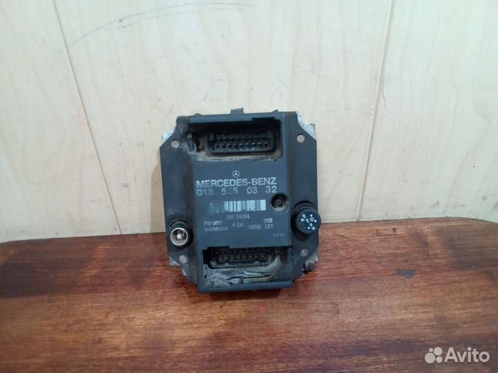 Блок управления двигателем Mercedes C180W202 1.8