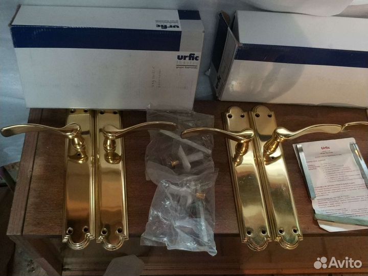 Дверные ручки из латуни