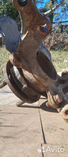 Поворотный Кулак киа 2004