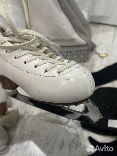 Коньки фигурные детские профессиональные