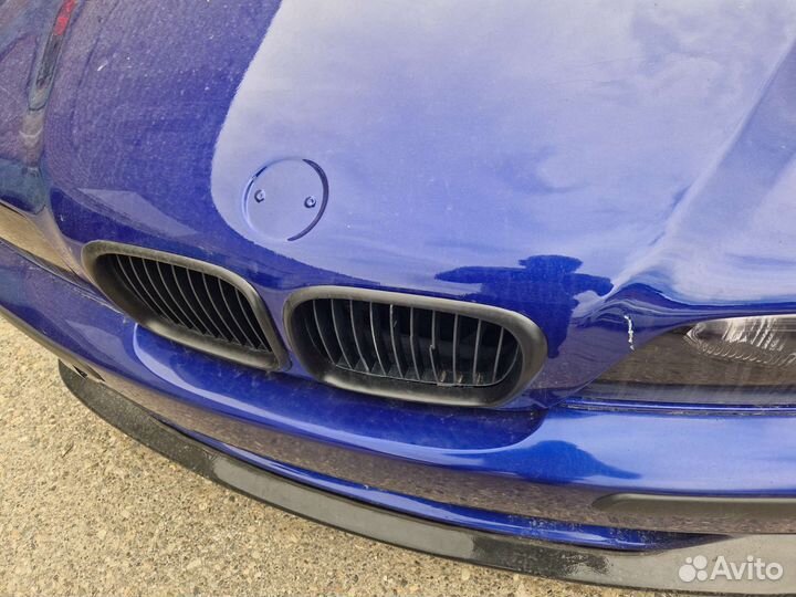 Капот пластик с горбом бмв е39