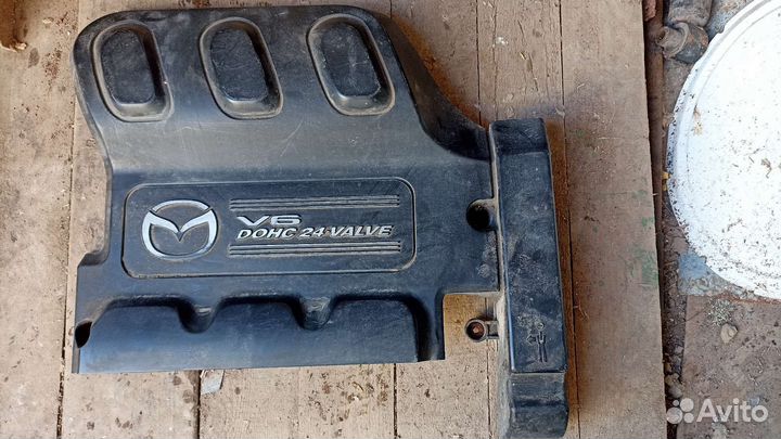 Крышка на двигатель MPV