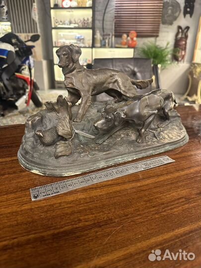 Статуэтка Собаки на охоте большая