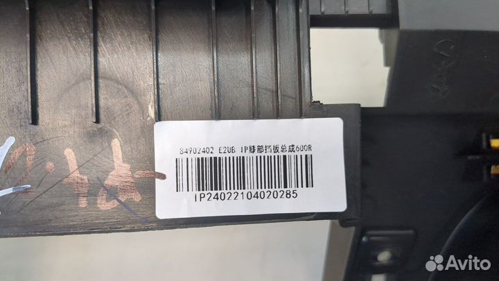 Пластик панели торпеды Buick Envision 2020, 2021